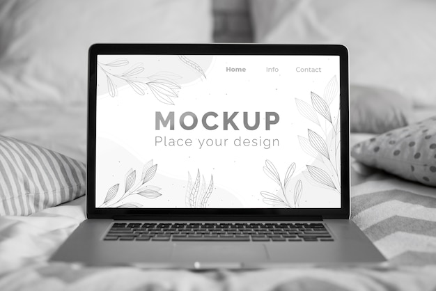 PSD mock up laptop in bedroom