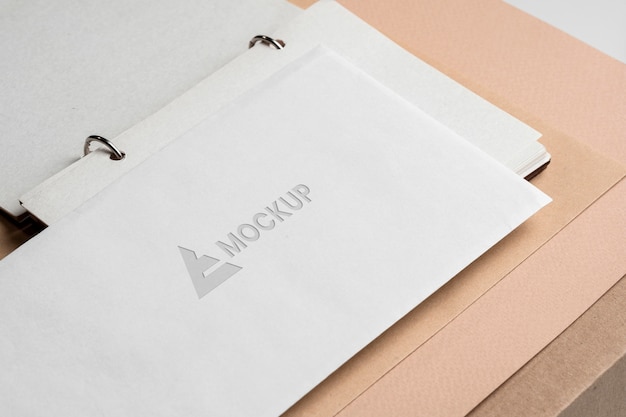 PSD mock-up logo design business on white paper