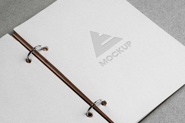 PSD mock-up logo design on stationery accessories