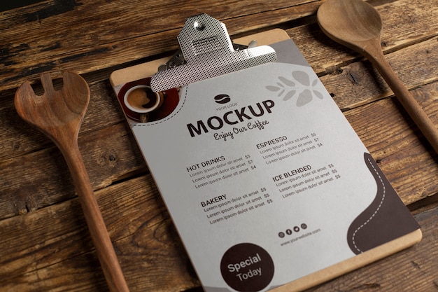 PSD mock-up van cafémenu met klembord