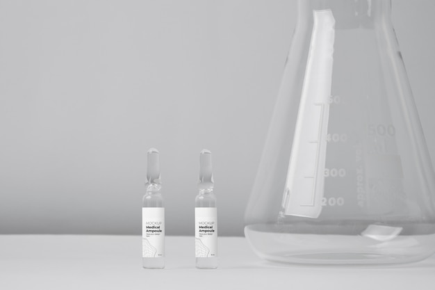PSD mock-up van de wetenschappelijke benadering van de verpakking van het flesje.