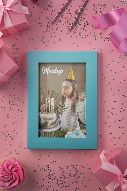 Mock-up van een verjaardagsframe voor kinderen