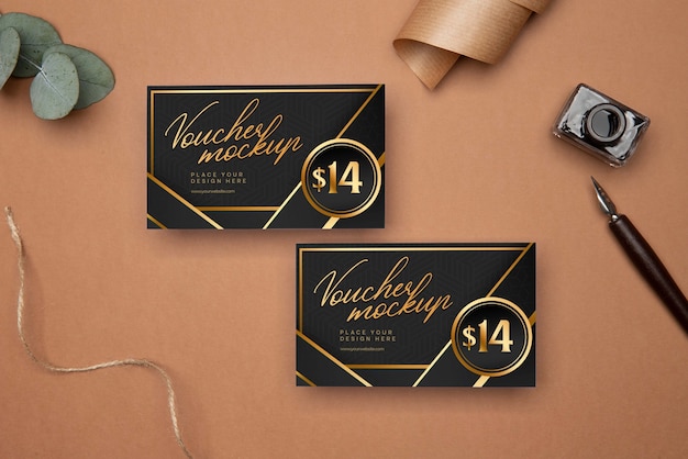 PSD mock-up van papieren winkelbon met decoraties