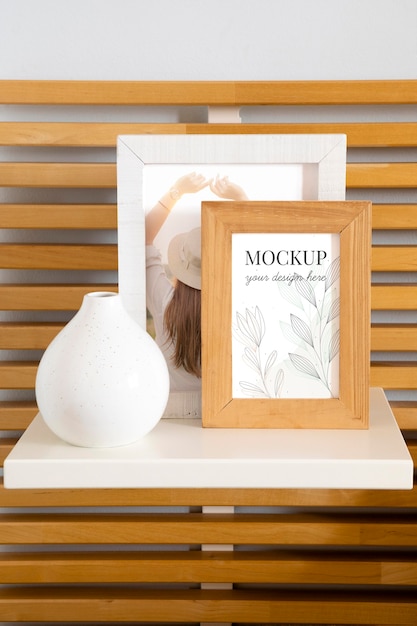 Mockup frame op tafel