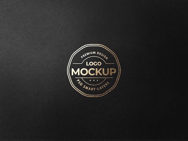 Mockup met gouden folie-logo