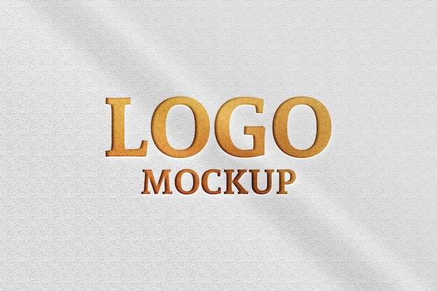 Mockup met luxe logo in reliëf