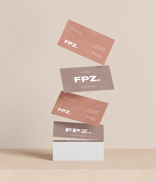 PSD mockup met zwevende visitekaartjes