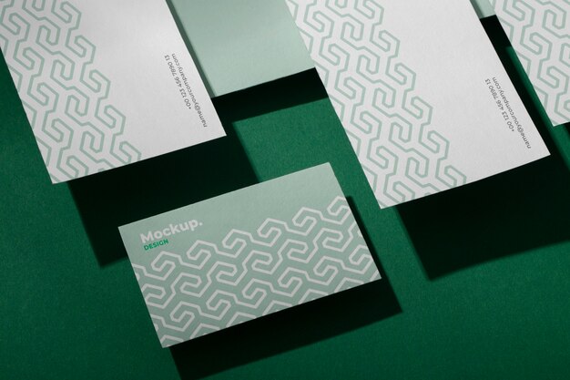 Mockup-ontwerp voor briefpapier met optische print