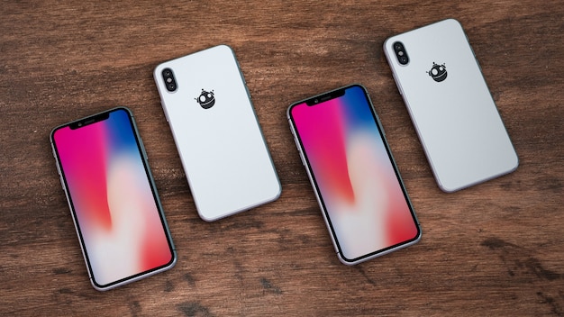 PSD mockup of smartphones from back and front