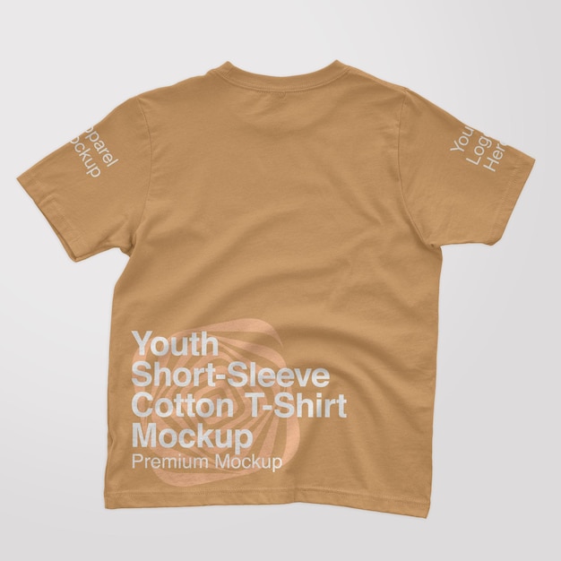 Mockup van katoenen T-shirt met korte mouwen voor jongeren