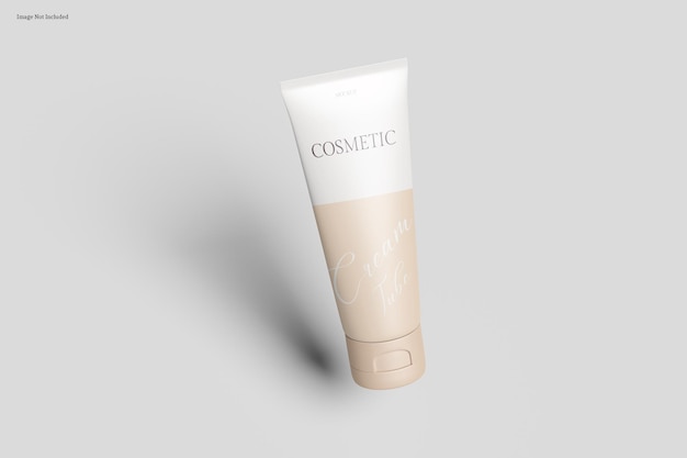 Model met cosmetische buis