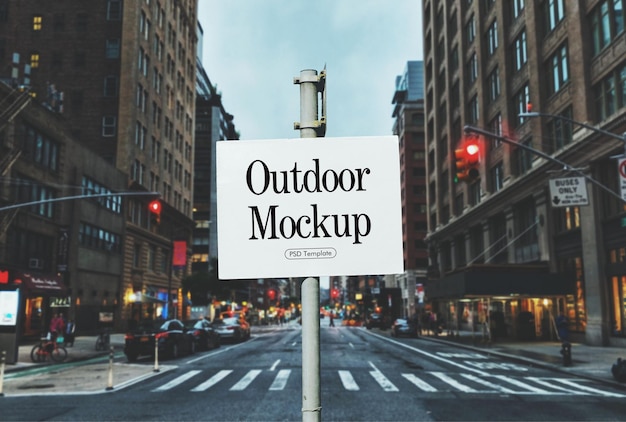 Modellen voor buitenreclame, winkelborden, billboards, vitrines, visuele identiteit