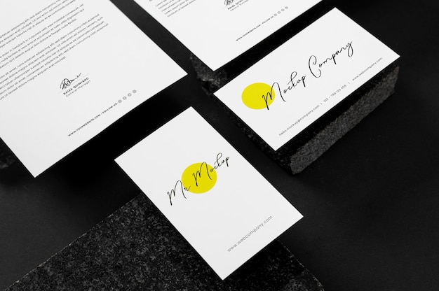 PSD modern business card mock-up arrangement