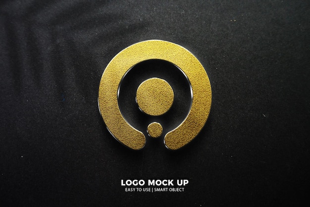 PSD modern logo mockup luxe goud zilver metaal oude vintage op zwarte achtergrond
