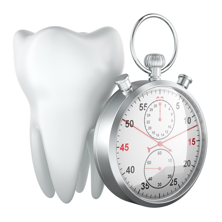 PSD molar tooth with stopwatch emergency dentistry concept 3d rendering isolated on transparent background