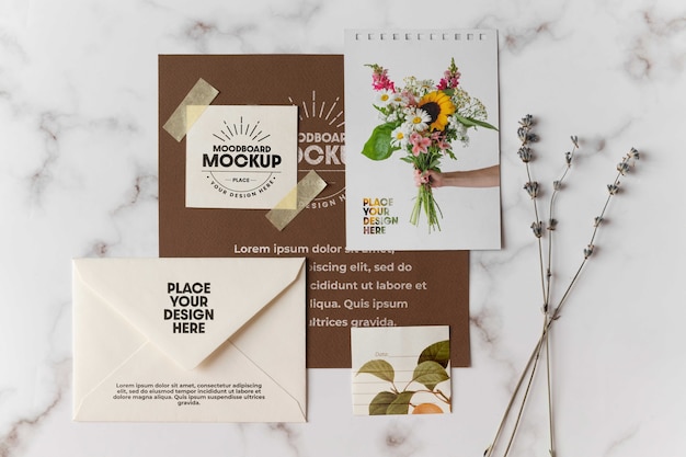 PSD moodboardmodel met marmeren achtergrond