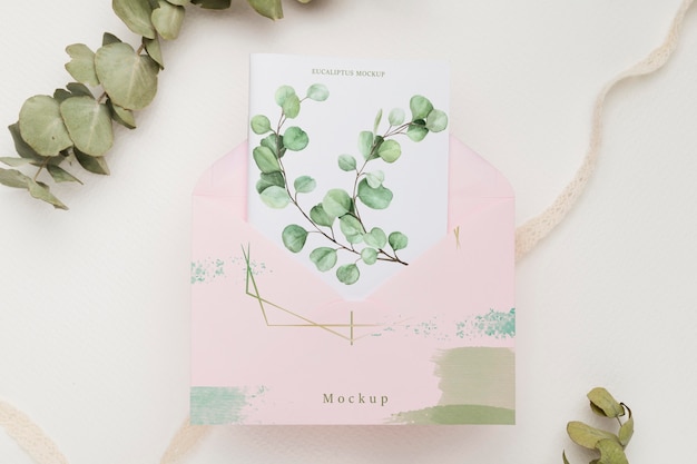 Mooie bloemen uitnodiging concept mock-up