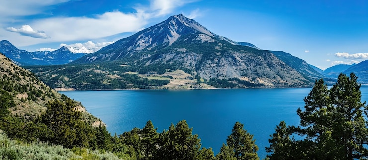 PSD mountain lake panorama