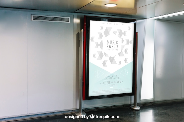 PSD mupi mockup in subway station