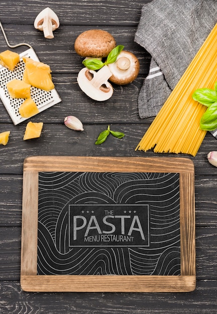 PSD assortimento di funghi e pasta