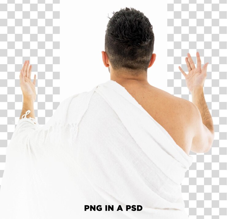 PSD muslim man praying in white garments during hajj isolated on transparent background