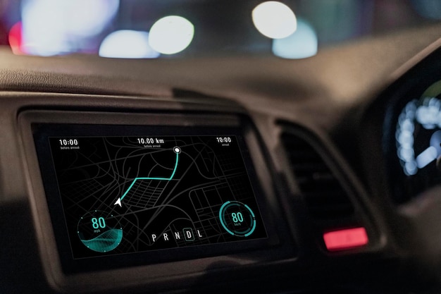 自動運転車のナビゲーション画面モックアップ