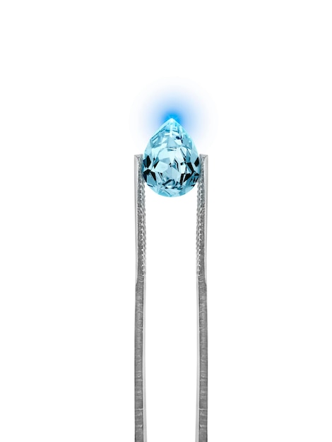 PSD niebieskie diamenty trzymane w pęsecie na przezroczystym tle