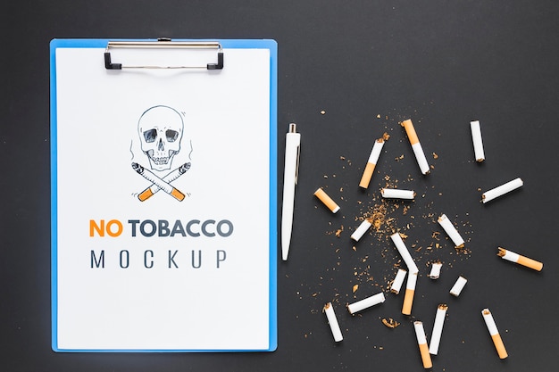 PSD nessun mock-up di tabacco con sigarette rotte