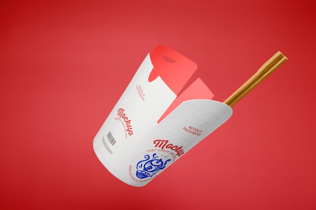 PSD noodle packaging mockup design