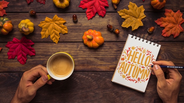 Notepad mockup with autumn concept