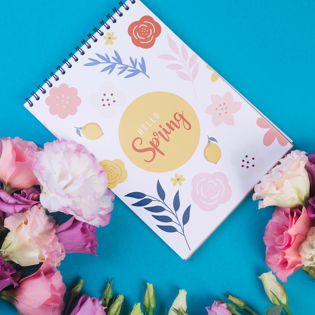 PSD notepad template for spring with flowers