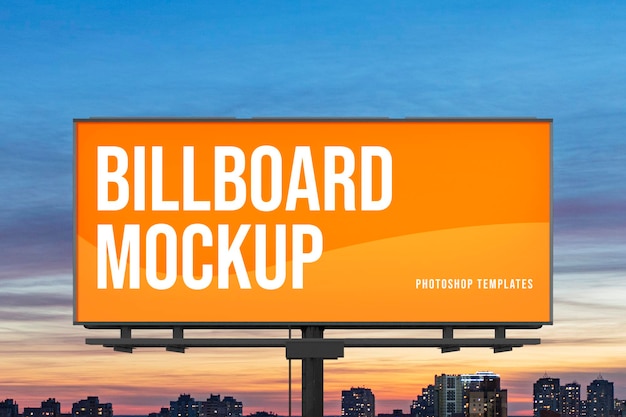 Ogromny Urban Billboard Mockup Template Design z Sunset View PSD