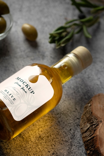PSD Макет упаковки бутылки оливкового масла