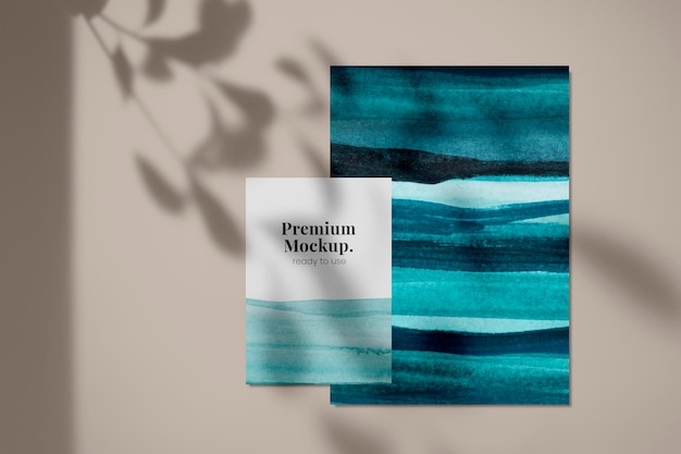 Ombre aquarel psd-kaart mockup diepblauwe zee