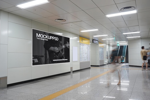 Ondergrondse landschap en reclame mockup