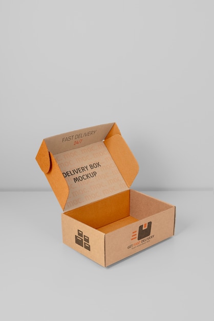 PSD open mailing box mockup