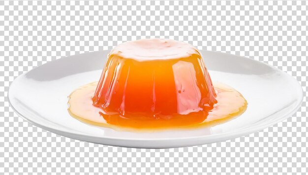 PSD Оранжевый желе пудинг на белой тарелке, изолированной на прозрачном фоне