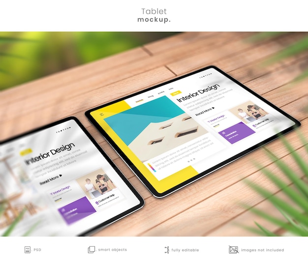 Outdoor tablet mockup op rustieke houten tafel