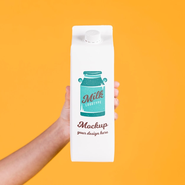 PSD paper bottle concept mock-up