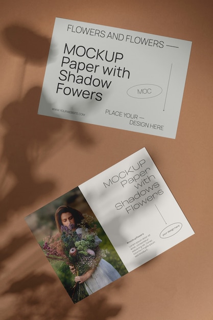 PSD mockup di elementi di carta con ombra di fiori