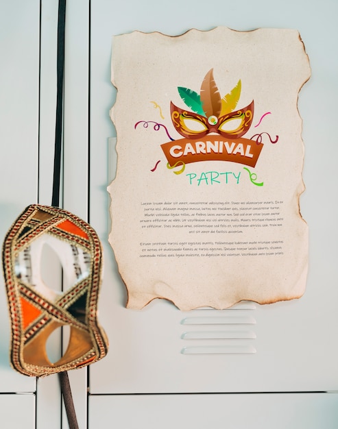 PSD mockup di pagina di carta con il concetto di carnevale