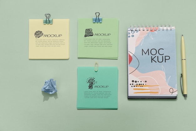 PSD mock-up di note adesive di carta