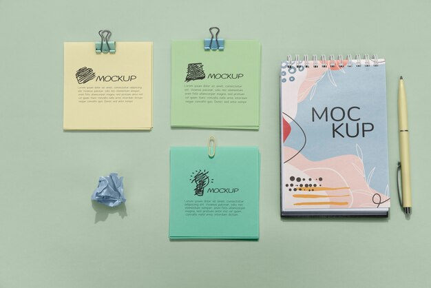 Mock-up di note adesive di carta