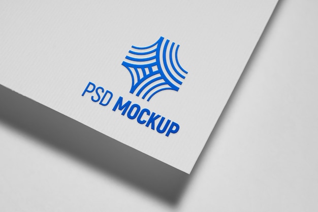 PSD perslogo op papieren mockup