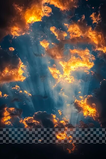 PSD 透明な背景の夕方の空に太陽の線が映っている雲の写真