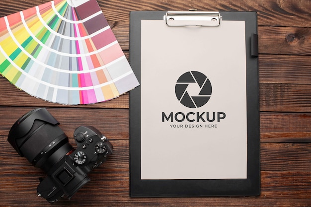 PSD photographer workshop with mock-up clipboard