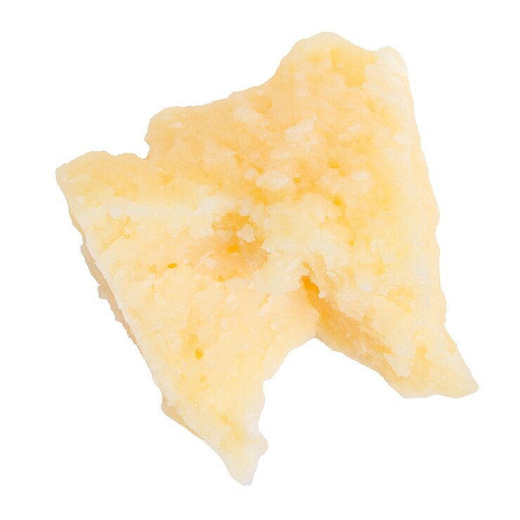 PSD 一塊空白背景上的帕爾梅桑奶酪