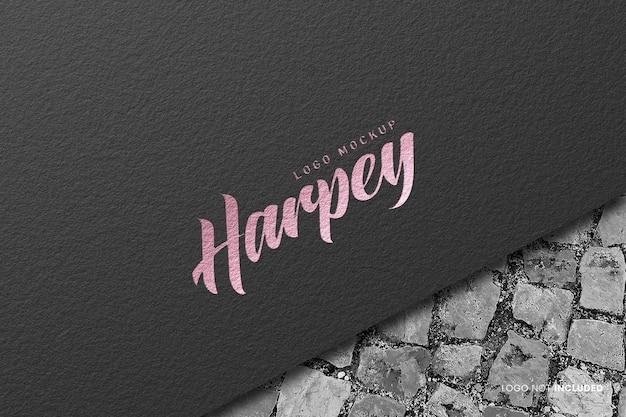 Pink logo mockup psd