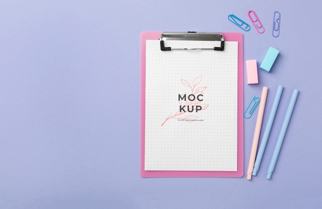 Plannermodel met kantoorbenodigdheden