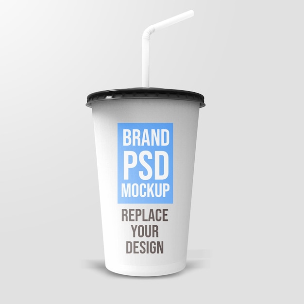 Plastic beker 3d-rendering mockup-ontwerp